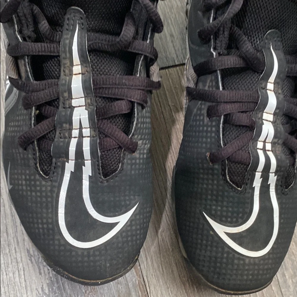 Nike Kids Black and White Sneakers